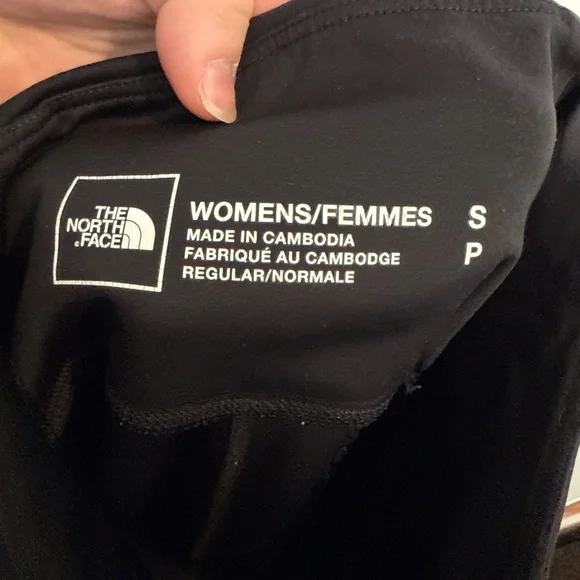 The North Face Women's Black Leggings - Picture 4 of 4